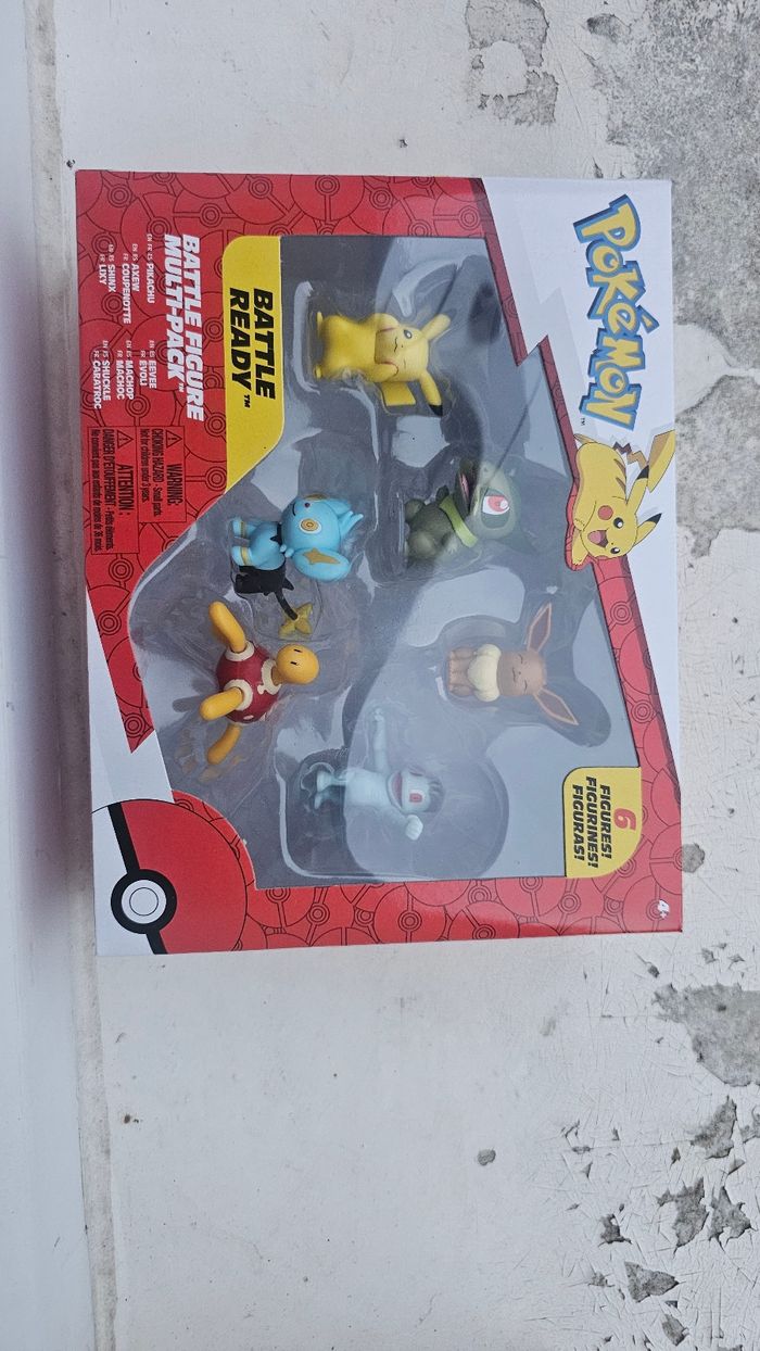 Pack de figurines Pokemon neuf