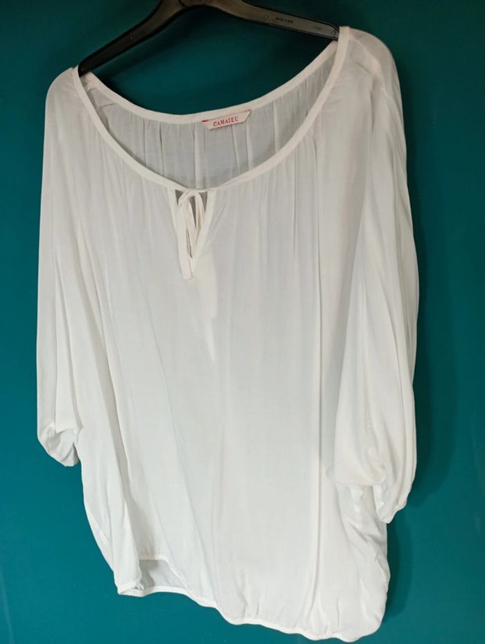 Blouse manches chauve-souris crème