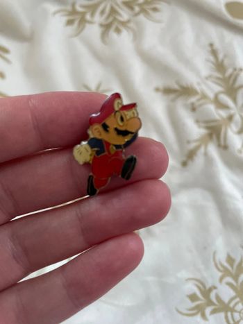 Broche / pin’s Super Mario Bros Nintendo vintage