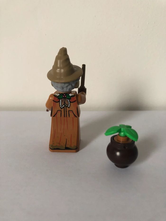 Figurine type lego professeur Choux-raves. Harry Potter - photo numéro 3