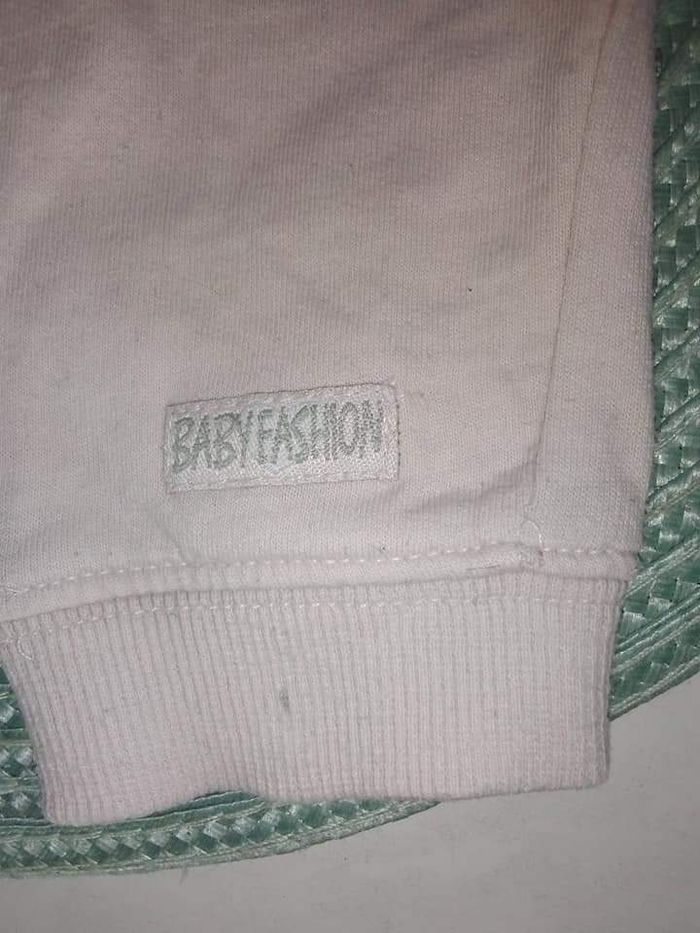 Pantalon fille 6 mois - photo numéro 2