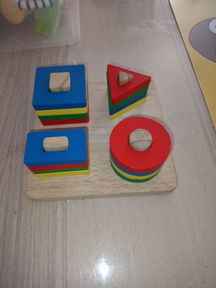 Puzzle emboîtement forme