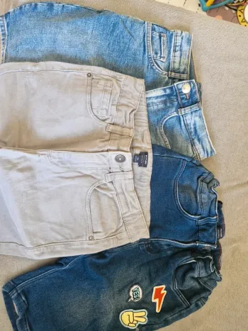 Lot 3 shorts