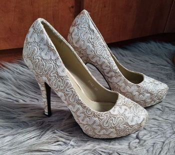 Escarpins beige et doré pailleté 38