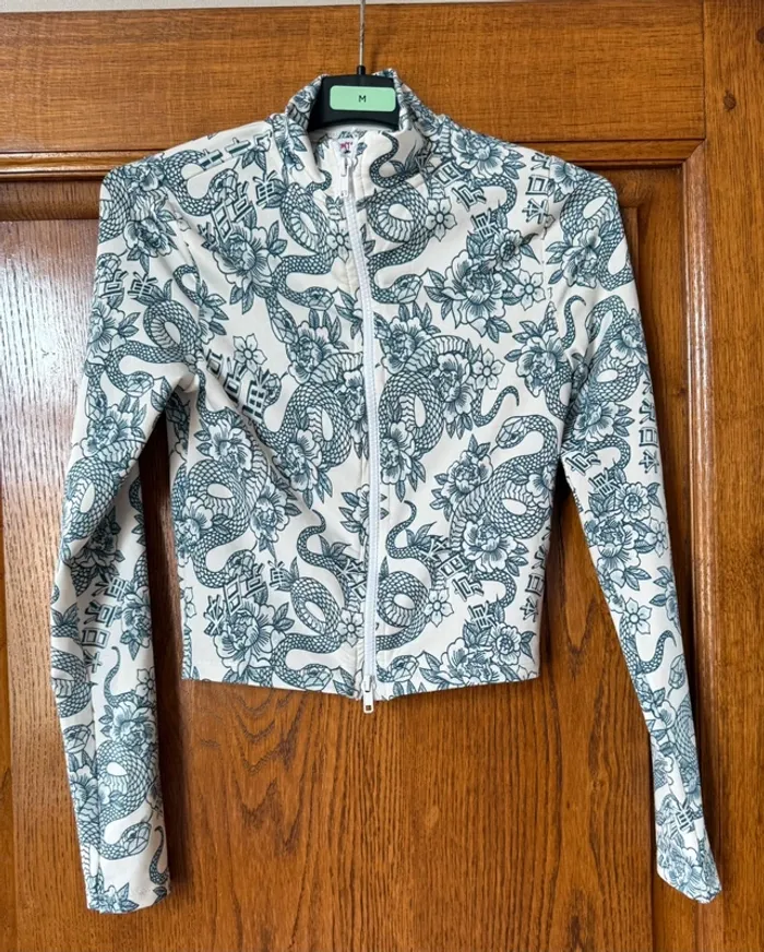 Cardigan zip blanc motifs dragons fleurs bleu/vert taille s Jennyfer