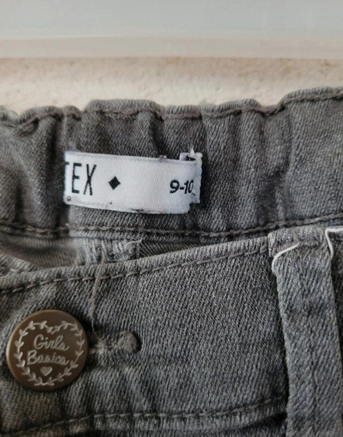 Jeans 9-10 ans - photo numéro 3