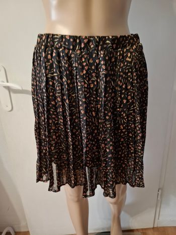 Jupe plissé lili&lala taille 38 en très bon état 