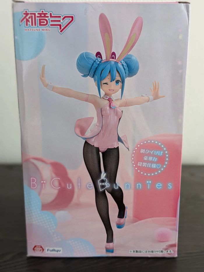 Igurine Vocaloid - Hatsune Miku Bicute Bunnies Wink Pearl Pink Ver. - FuRyu - photo numéro 3