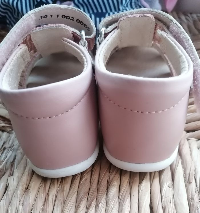 Chaussure bébé taille 19 - photo numéro 4