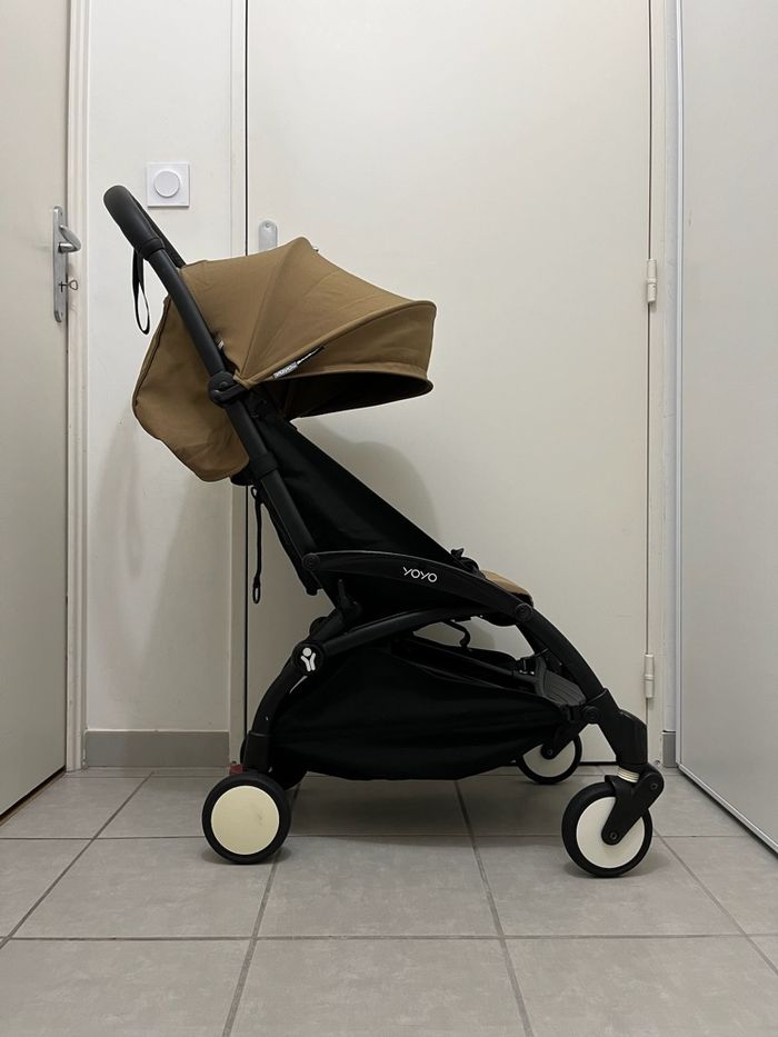 Poussette YOYO Stokke avec pack 6+ toffee - photo numéro 2