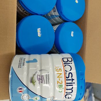 Lot de 6 boîtes de lait Biostine1er âge