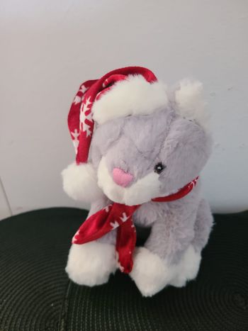 Peluche chat FRANCOISE SAGET Noel bonnet écharpe rouge gris 22 cm