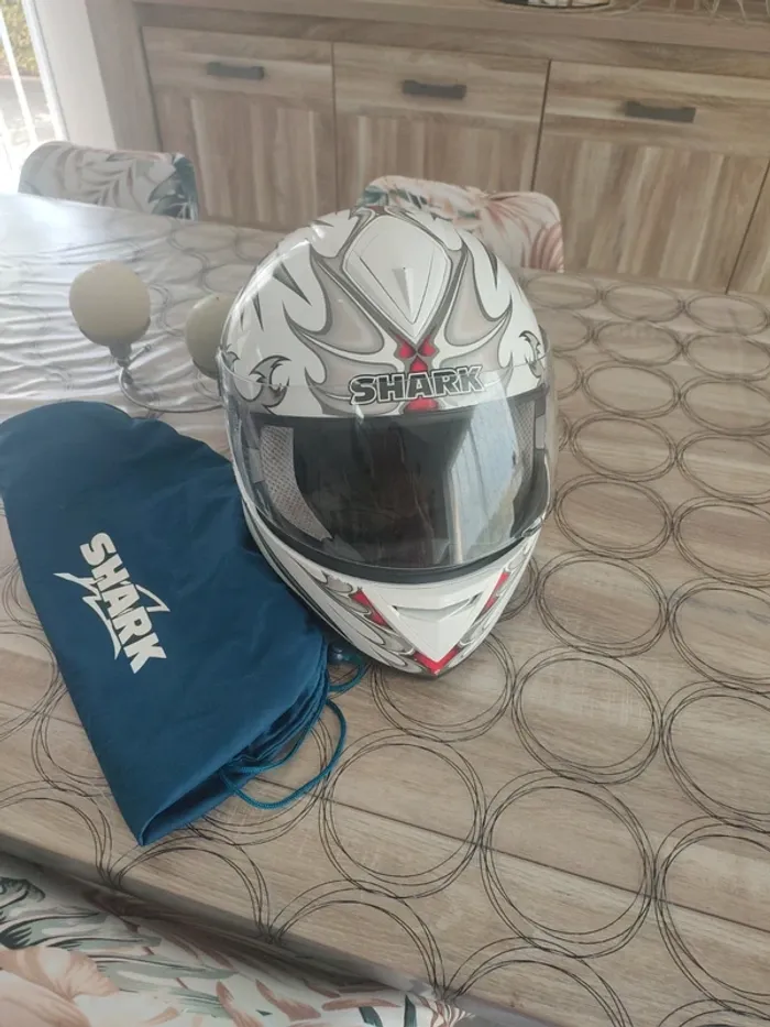 Casque moto shark homme s650