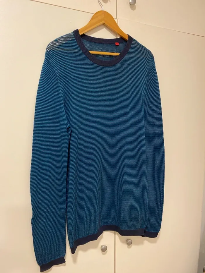 Pull homme col rond maille fine Hugo Boss taille L - photo numéro 2