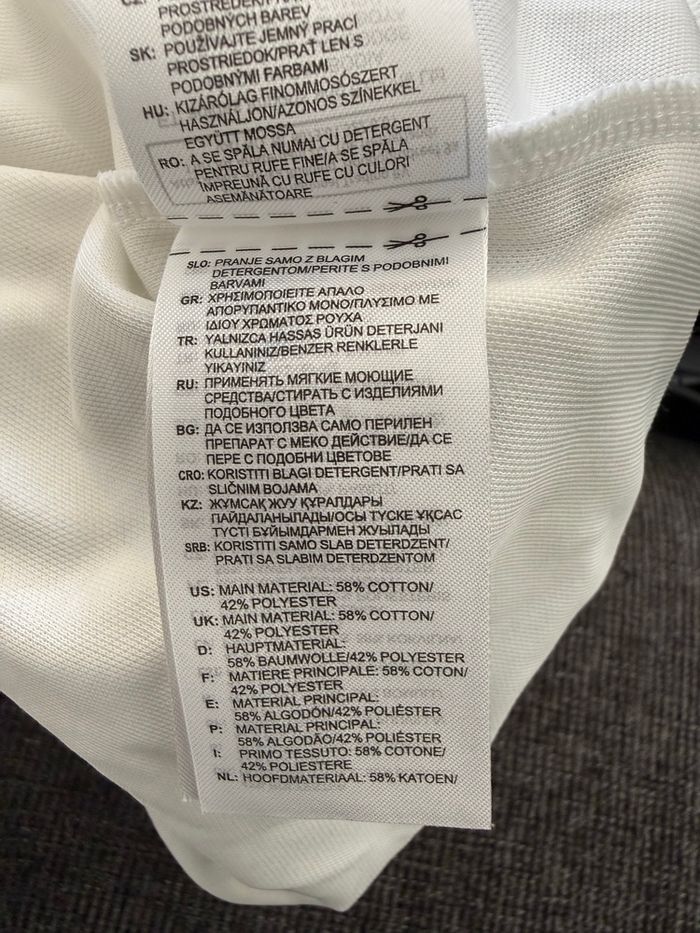 Polo homme Adidas FIFA taille S - photo numéro 5