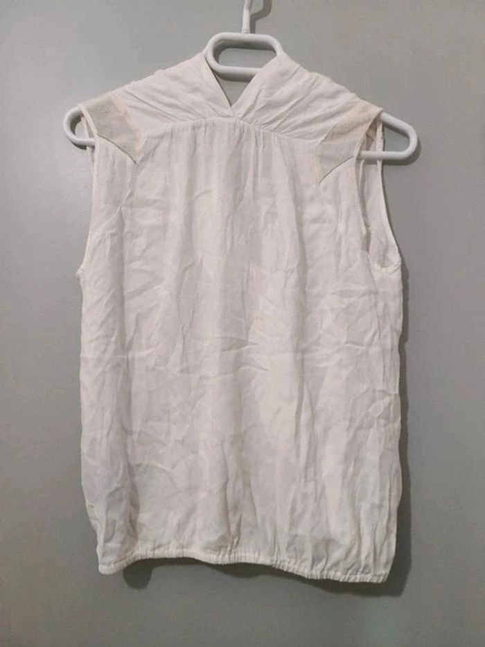 Blouse top forme cache coeur sans manches ikks taille 36 blanche - photo numéro 2