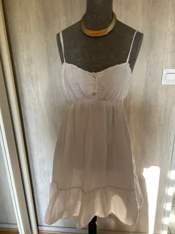Robe courte