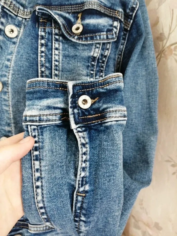 Veste en jeans bleu avec tête d'indien à strass dans le dos / boutique indépendante / (XL) - photo numéro 6