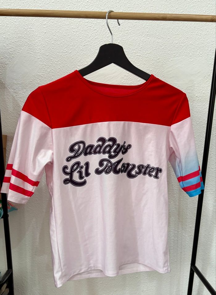 T-shirt Harley Quinn « Daddy’s lil Monster » Taille S - photo numéro 1