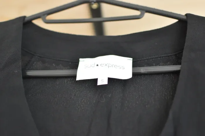 Robe Sud Express en taille S - Très bon état - photo numéro 2