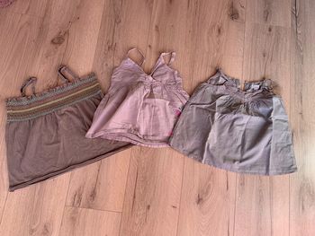 Lot de 3 haut à bretelles kaki taille 8 ans