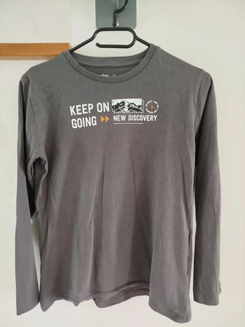 Tee shirt