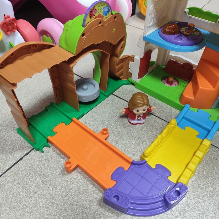 Grande Maison des tut tut copains - photo numéro 2