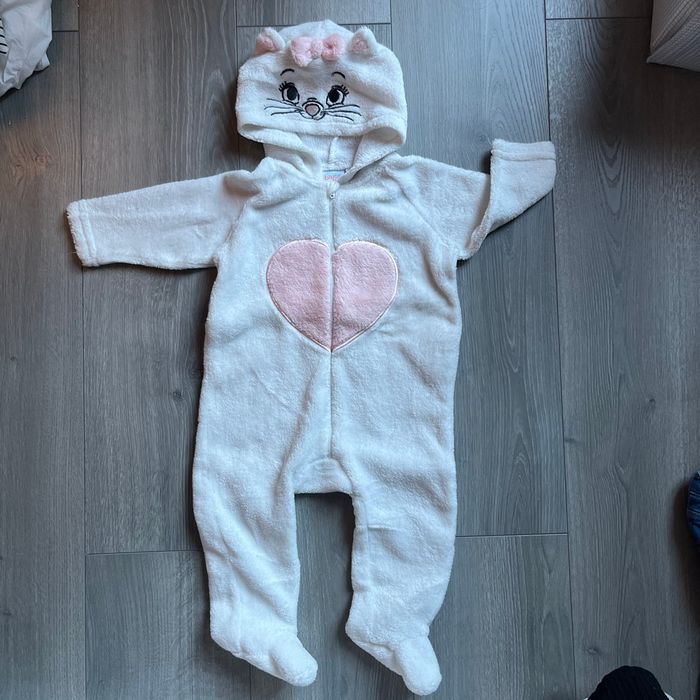 Combinaison / pyjama tout doux Disney 12 mois