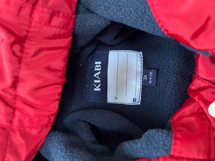 Veste à capuche rouge marine  Marque Kiabi  taille 3 ans - photo numéro 3