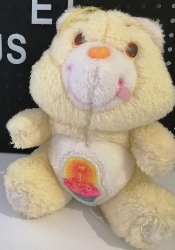 peluche bisounours jaune gros gâteau  vintage car bears