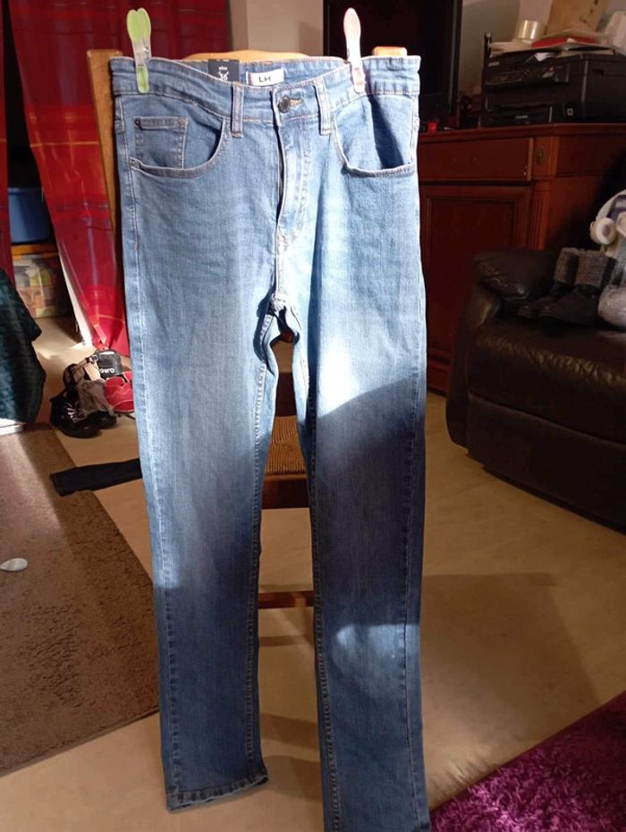 Pontalon jean slim bleu taille 36 marque LH neuf avec étiquette. - photo numéro 2