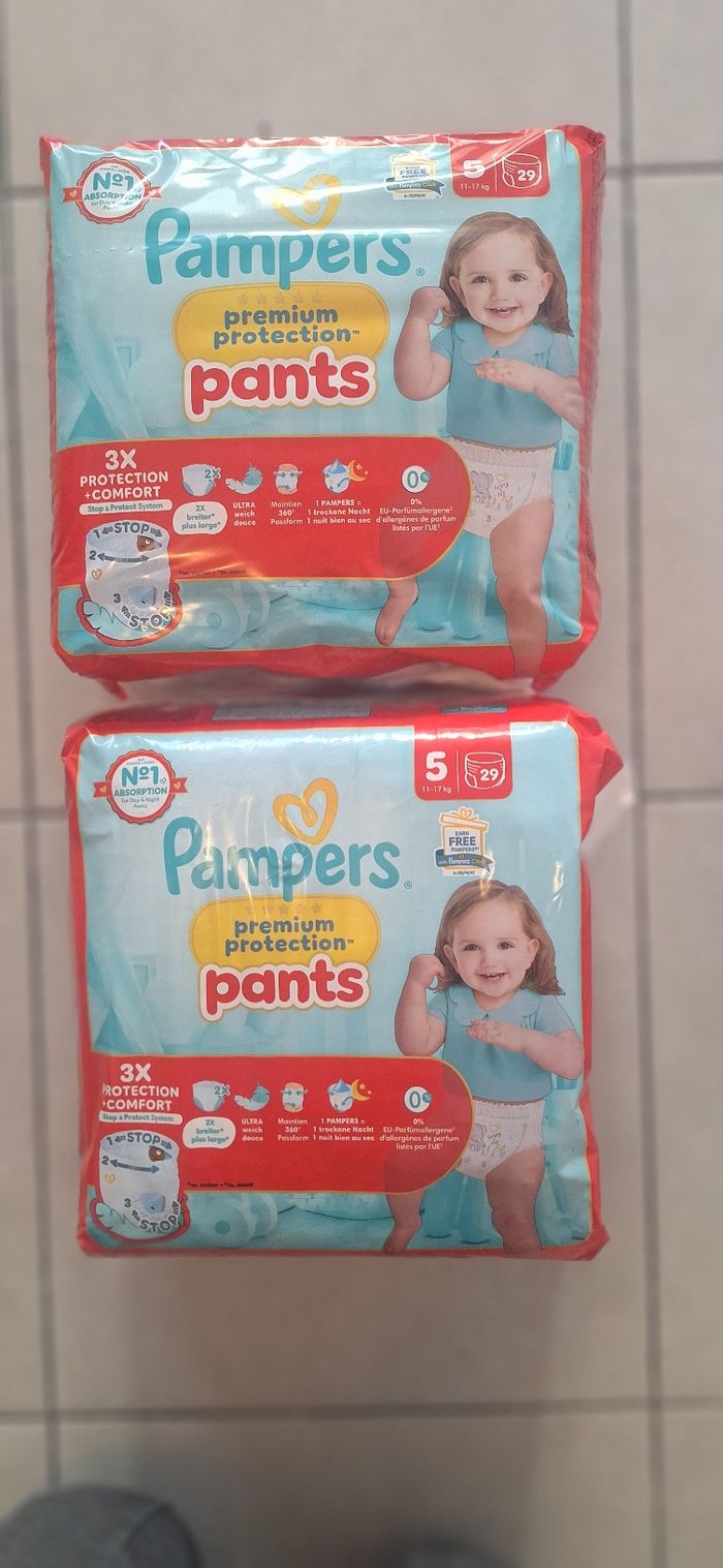 2 paquets couches pampers premium taille 5 pants neuve