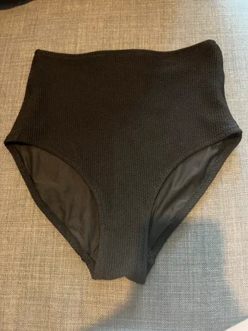 Bas de maillot de bain taille haute - H&M