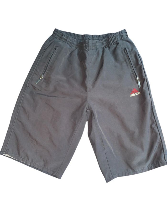 Short bermuda adidas 8 /9 ans