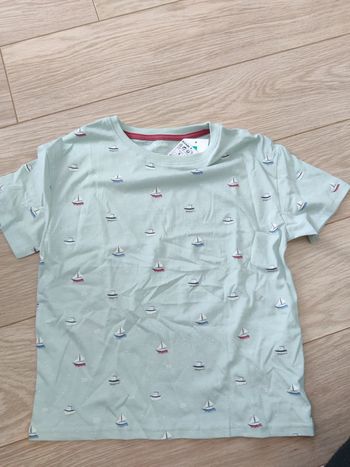 Tee-shirt manches courtes taille 8 ans