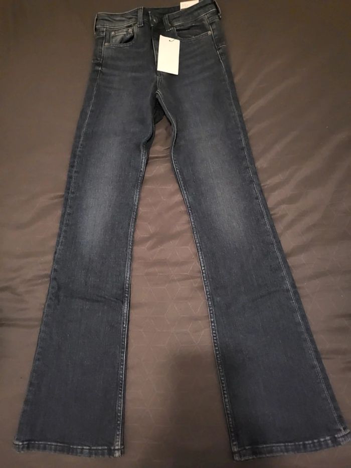 Jeans neuf Zara bootcut taille 34