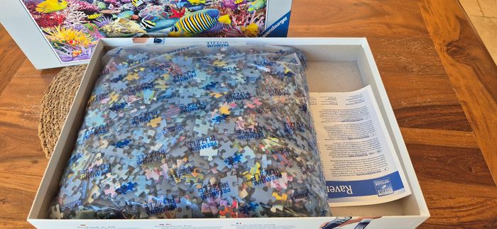 Puzzle Fond sous  2000 pièces - photo numéro 2