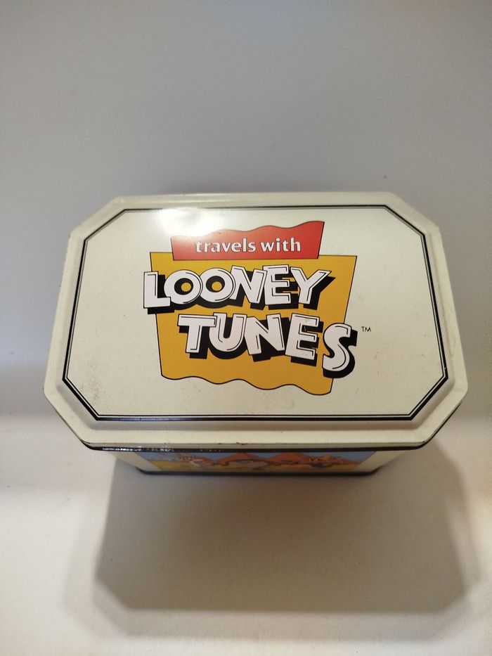 Boite en métal Looney Tunes - Demons & merveilles - photo numéro 6