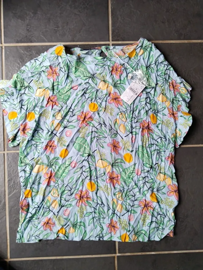 Joli lot de 13 vêtements femme neufs de marque Kiabi taille 42/44 - photo numéro 7