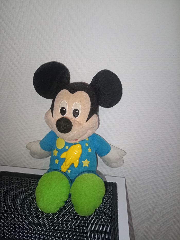Mickey mouse
