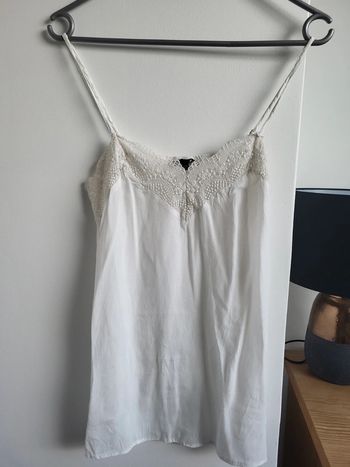 Debardeur blanc dentelle