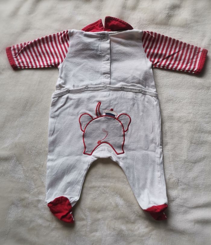 Pyjama 1 mois rayé motif avant arrière - photo numéro 2