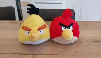 lot de 2 peluches angry birds