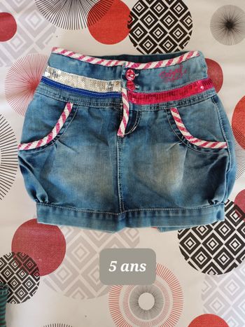 Jupe Desigual taille 5 ans