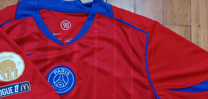 Maillot PSG rouge taille XXL adulte modèle 2026 extérieur - photo numéro 3