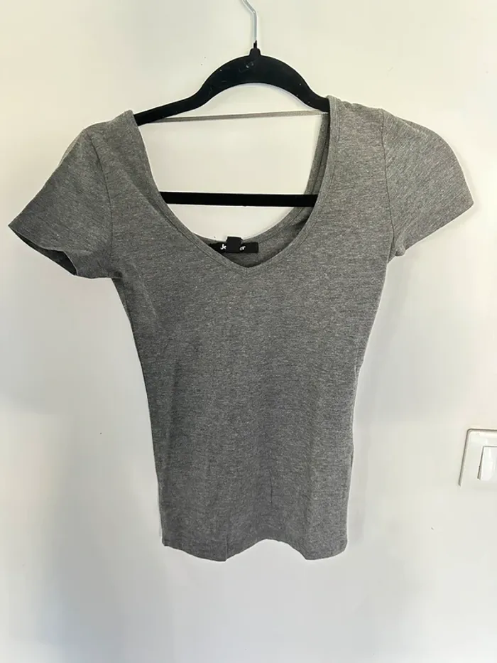TEE shirt jennifer