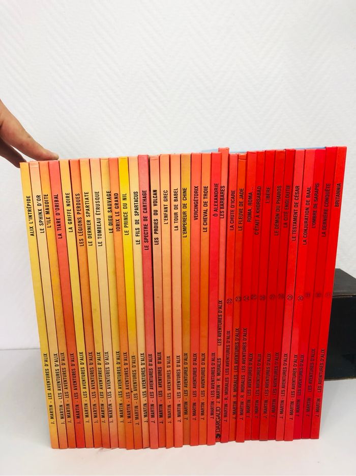 Lot de Bd Alix tome de 1 à 33 Casterman - photo numéro 2