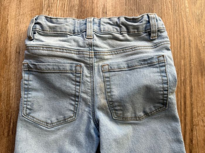 - Jeans Gemo  - 6 ans - Bon état, tache derrière - photo numéro 4