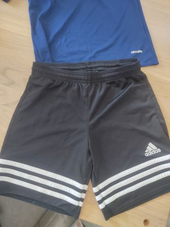 Ensemble short et t-shirt