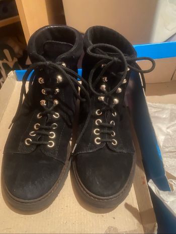 Chaussures montantes